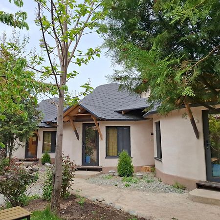 Happy Nomads Yurts & Hostel Karakoł Zewnętrze zdjęcie