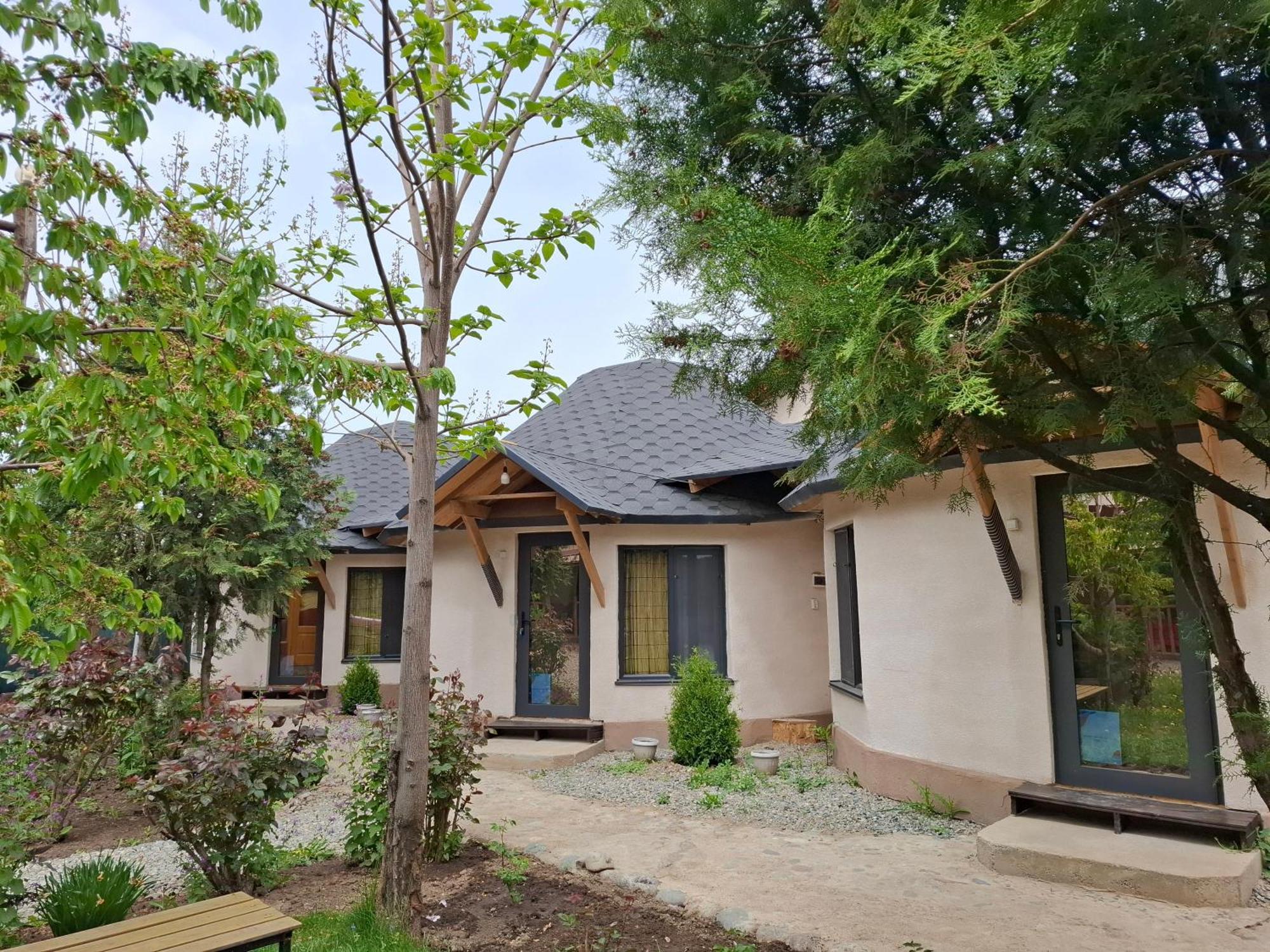 Happy Nomads Yurts & Hostel Karakoł Zewnętrze zdjęcie